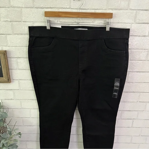 SONOMA Black Pull On Jegging - Picture 2 of 10